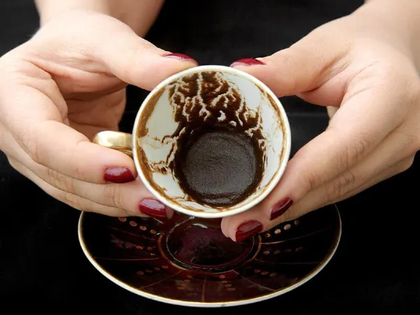 Kahve Falı Nasıl Bakılır? Başlangıç Rehberi